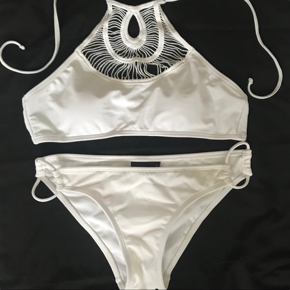 LA hearts bikini